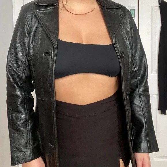 Leather jacket - Picture 3 of 4